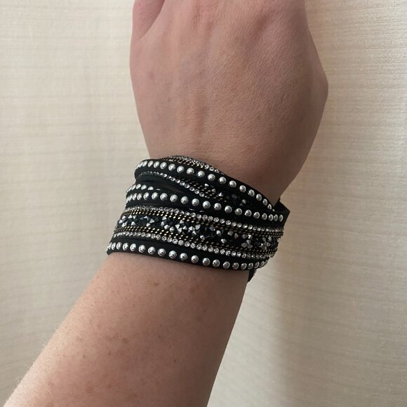 Multi-strand wrap bracelets - Picture 2 of 8